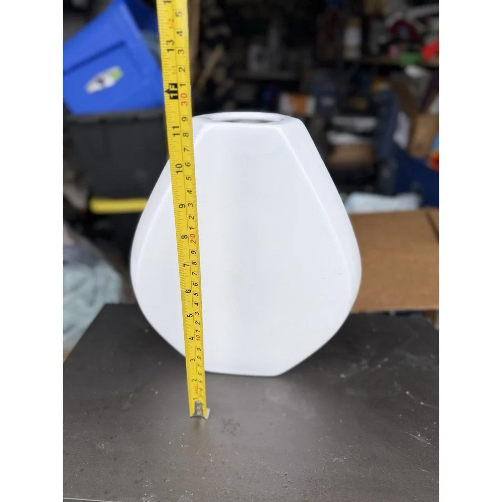 Modern White Geometric Ceramic Vase‎ Matte Minimalist Decor 9